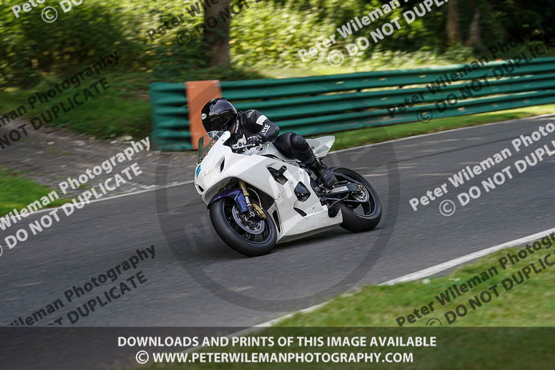 cadwell no limits trackday;cadwell park;cadwell park photographs;cadwell trackday photographs;enduro digital images;event digital images;eventdigitalimages;no limits trackdays;peter wileman photography;racing digital images;trackday digital images;trackday photos